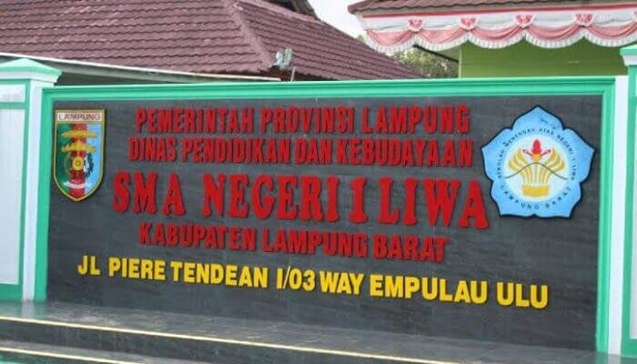 Membongkar Angka Janggal Dana BOS SMAN 1 Liwa: Simulasi “Honor Fiktif” dan Potensi Kerugian Negara Ratusan Juta